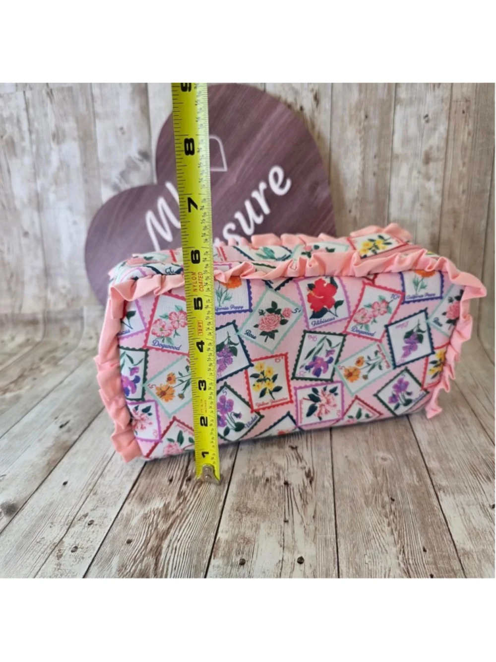 Women's Unbranded Pink Floral Stamp Cosmetic Bag NWOT